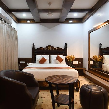 Hotel Lok Sagar Майсур Экстерьер фото