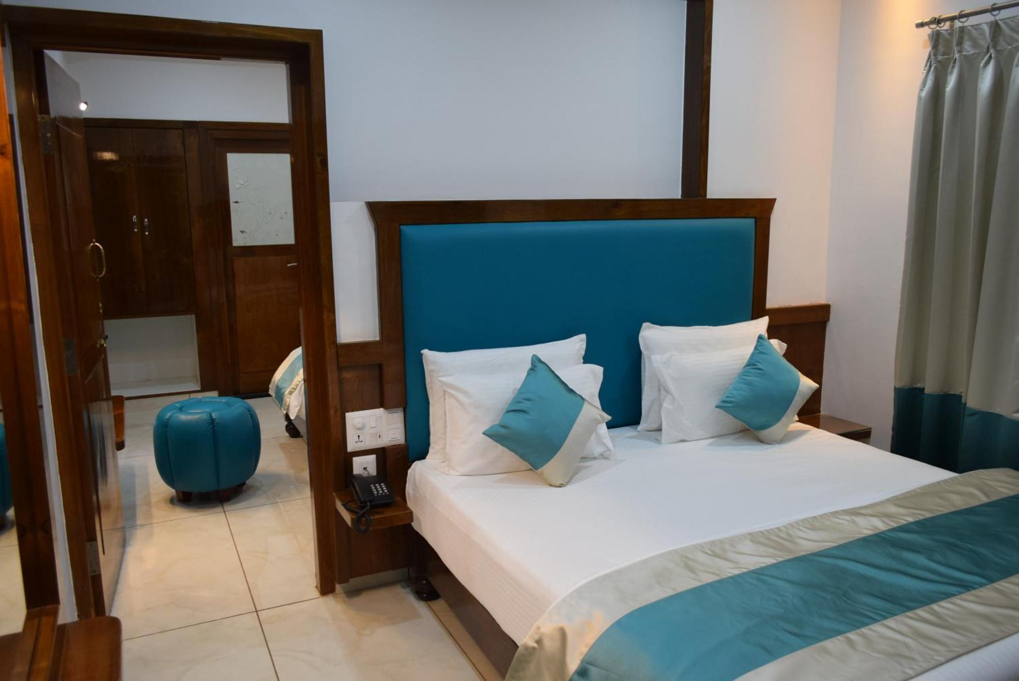 Hotel Lok Sagar Майсур Экстерьер фото