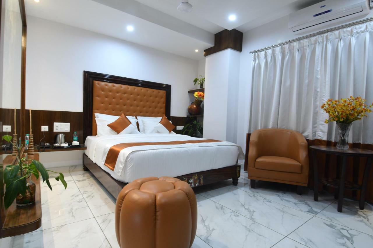 Hotel Lok Sagar Майсур Экстерьер фото