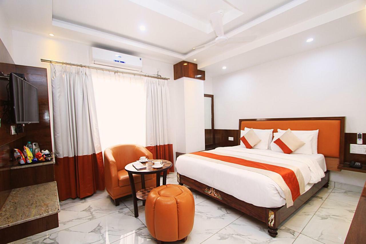 Hotel Lok Sagar Майсур Экстерьер фото
